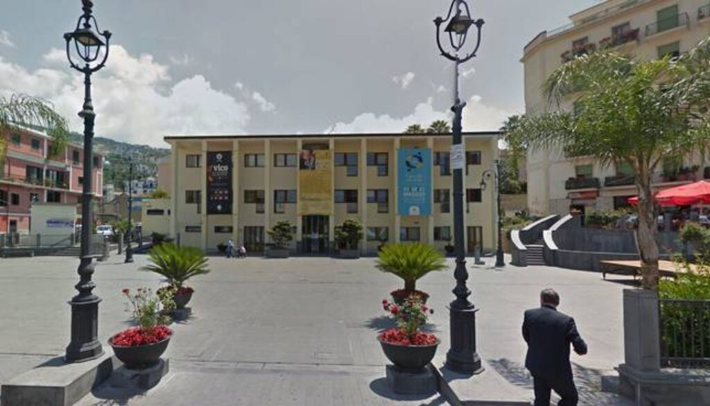 MUNICIPIO-NUOVO-VICO-EQUENSE