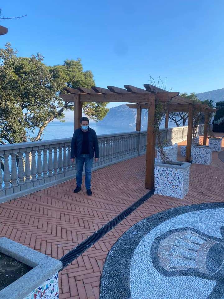 sagristani in piazza